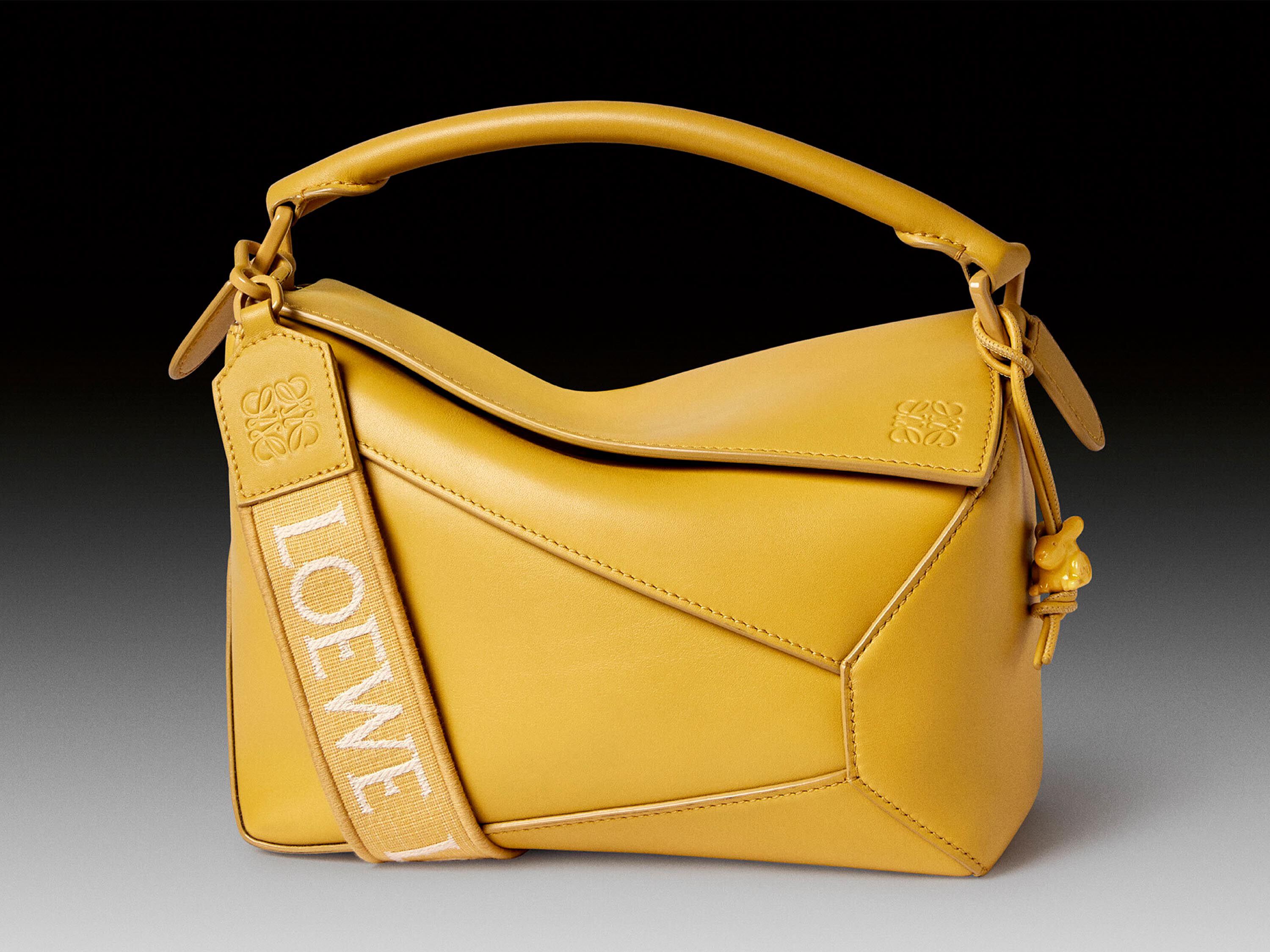 Loewe | Designer Bags, Clothing, Accessories for Women & Men